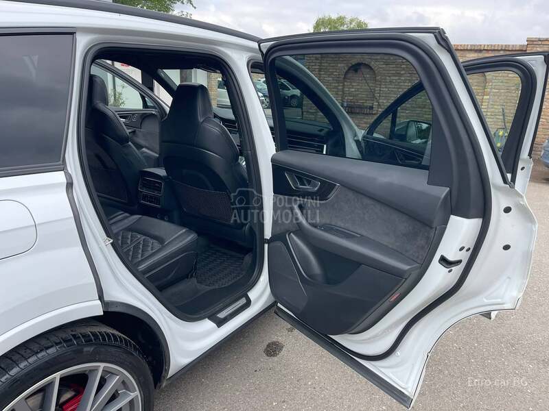 Audi SQ7 F U L L