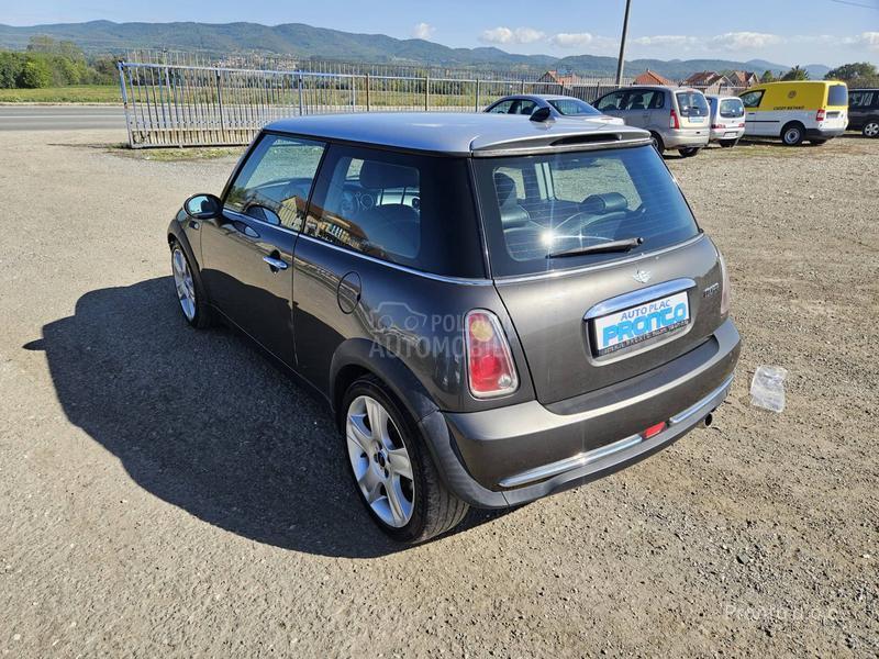 MINI Cooper 1.6