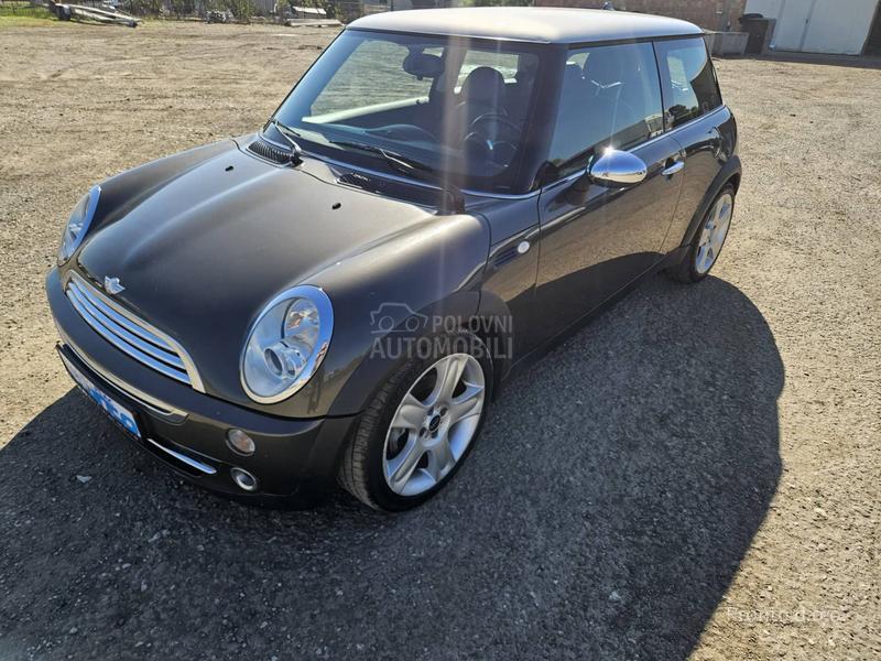 MINI Cooper 1.6