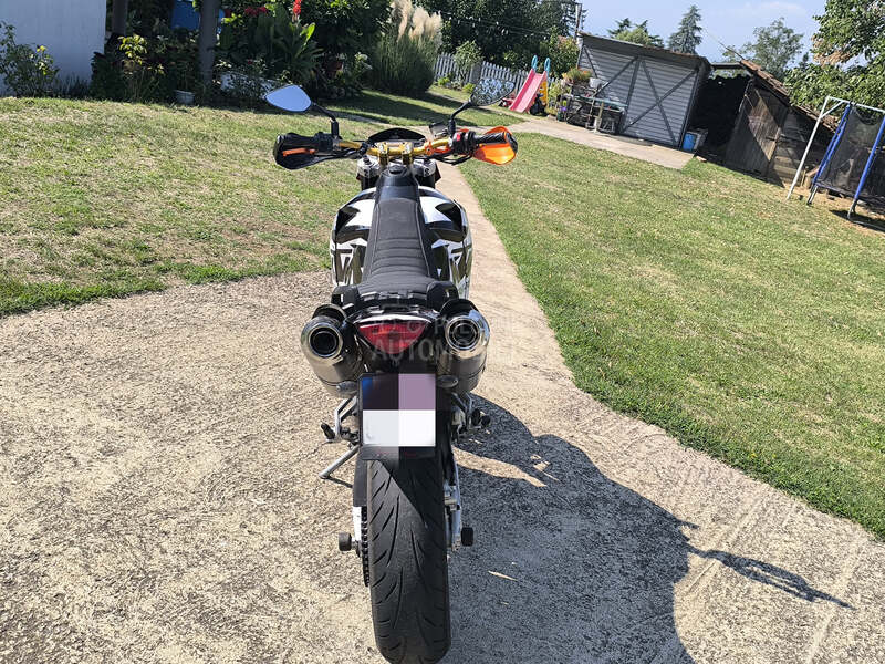 KTM 950sm