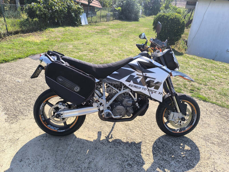 KTM 950sm