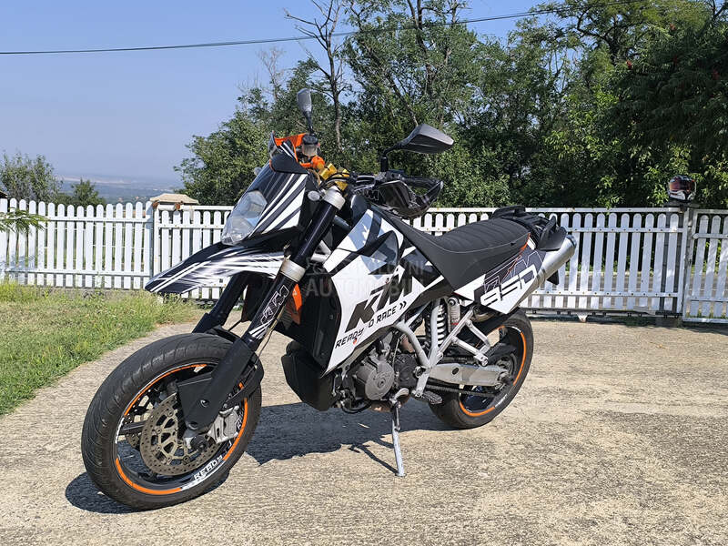 KTM 950sm