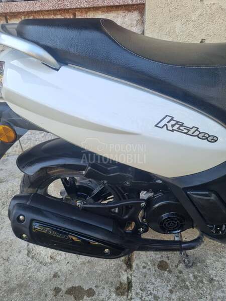 Peugeot Kisbee