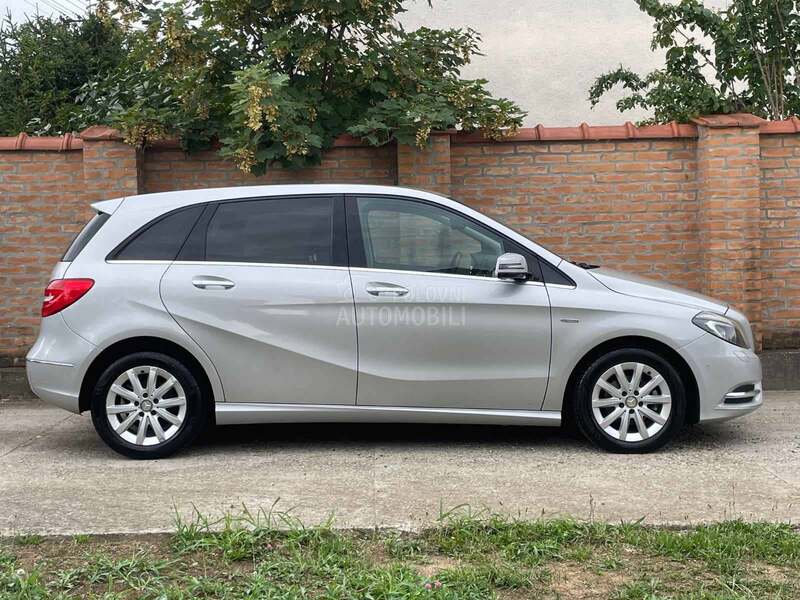 Mercedes Benz B 180 cdi