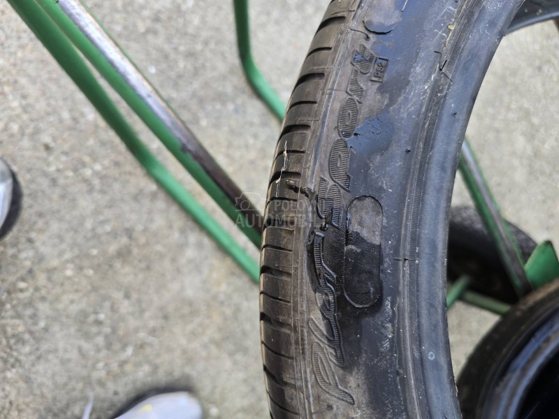 Michelin 225/40 R19 Letnja