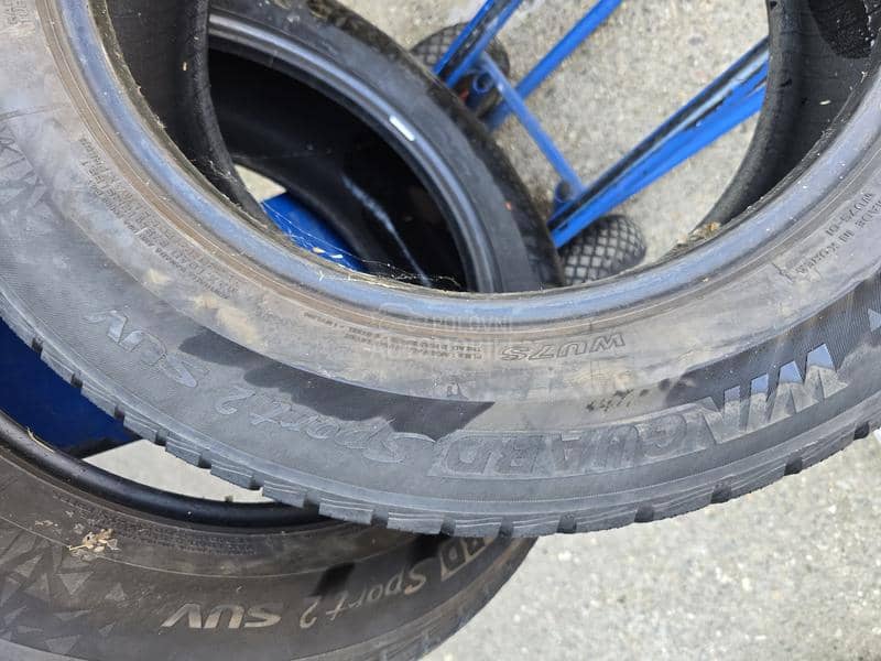 Nexen 235/60 R18 Zimska