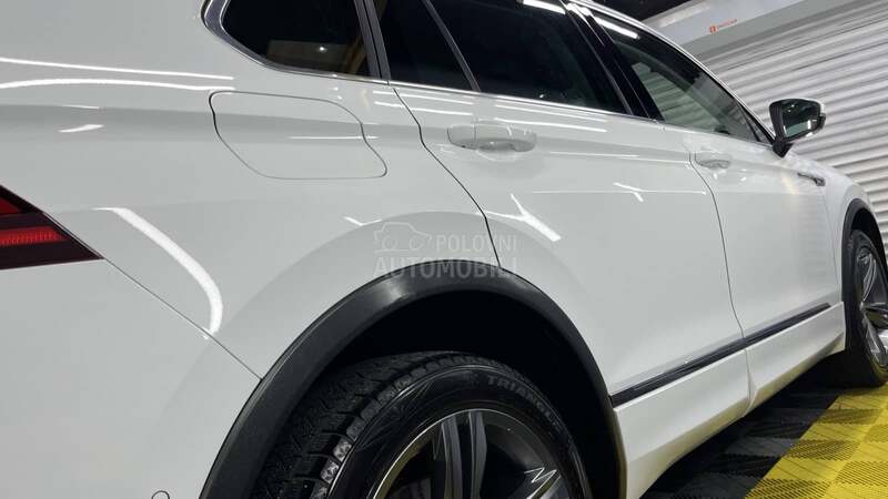 Volkswagen Tiguan R line