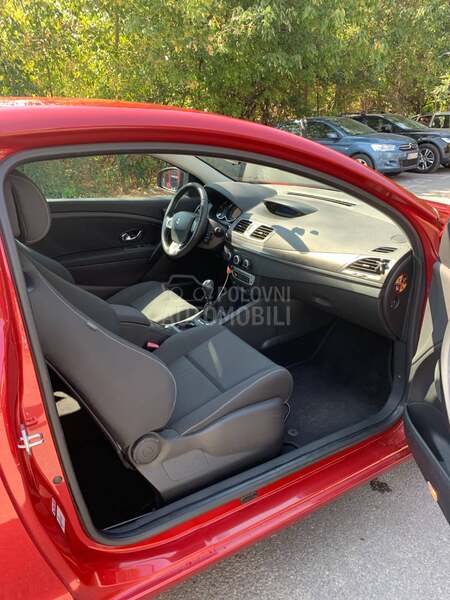 Renault Megane 1.6 16V Expression