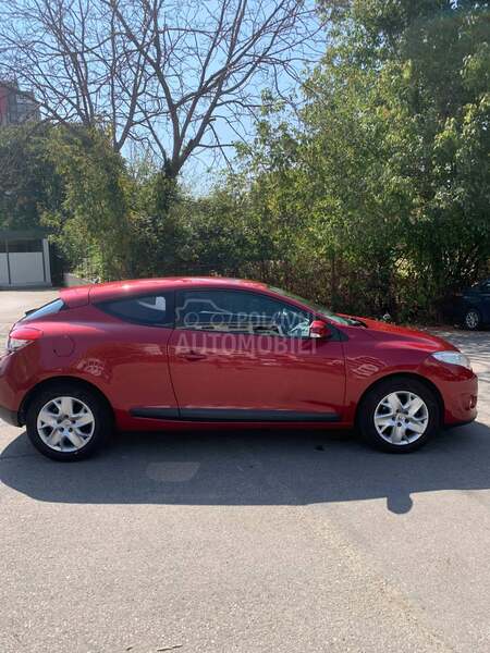 Renault Megane 1.6 16V Expression