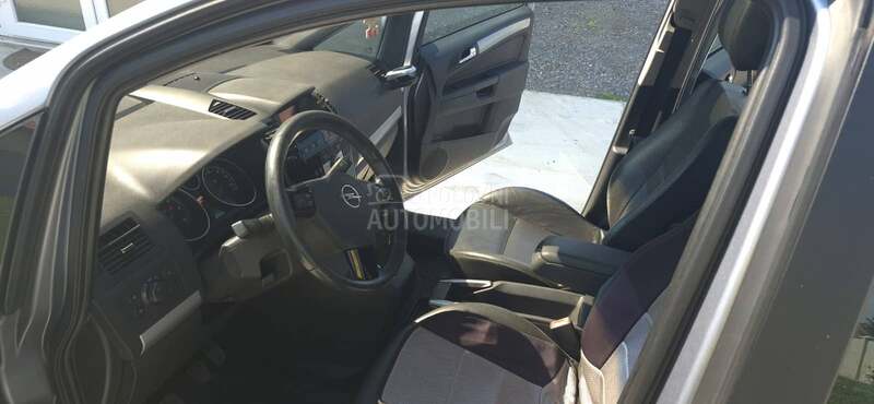 Opel Zafira B