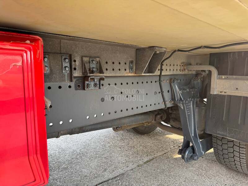 Mercedes Benz Axor 1823