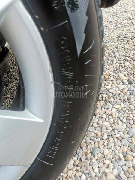 Taurus 215/65 R17 Zimska