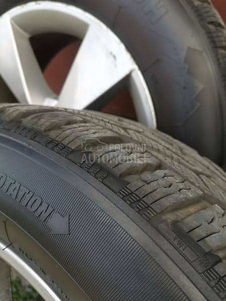 Taurus 215/65 R17 Zimska