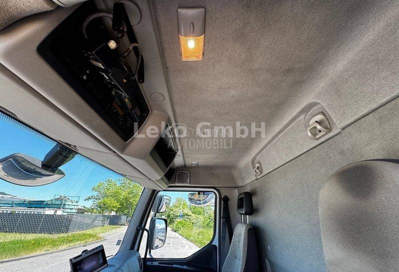 Renault MIDLUM 220.16