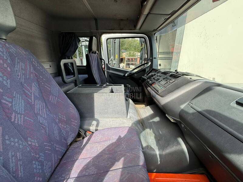 Mercedes Benz ATEGO 823