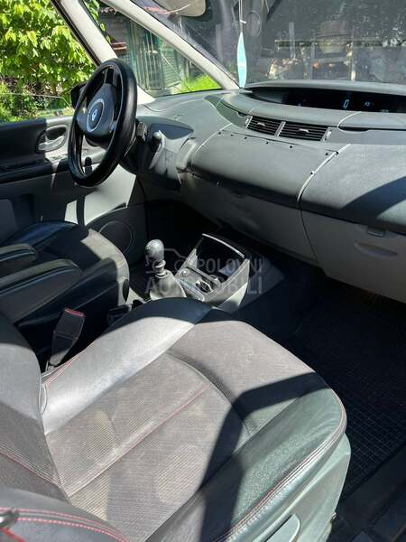 Renault Grand Espace 2.0t