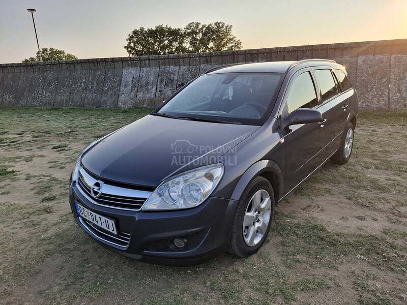 Opel Astra H 