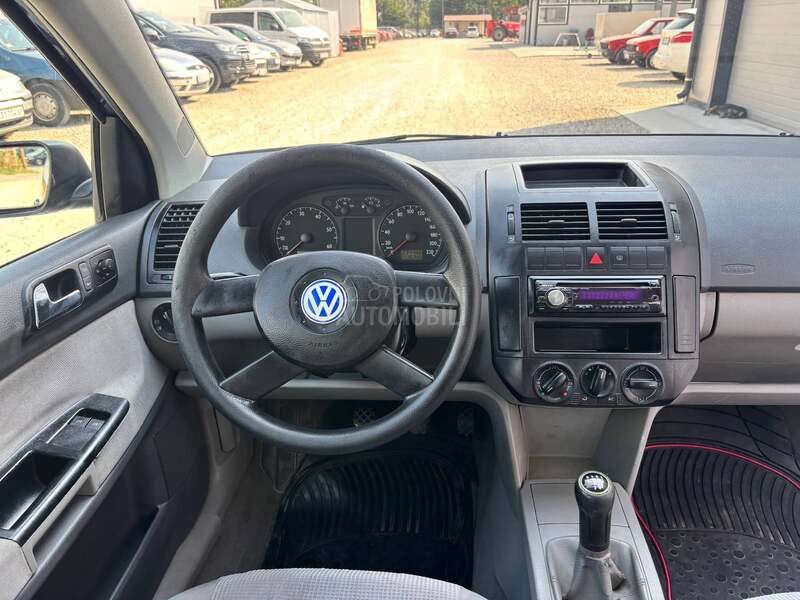 Volkswagen Polo 1.2i