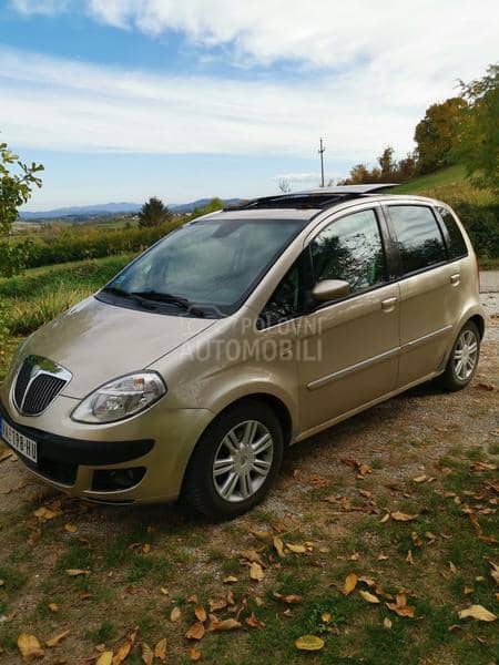 Lancia Musa Motor 1.9 8v