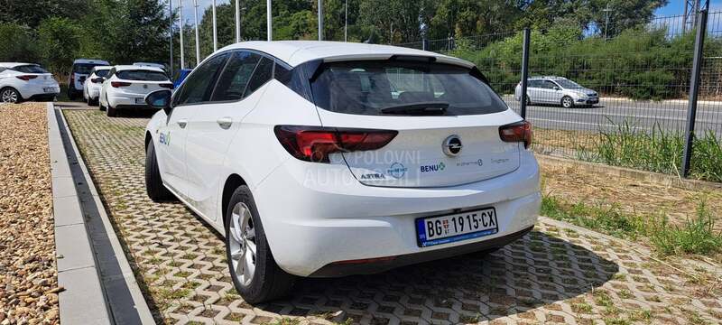 Opel Astra K ELEG. 1.2 110hp MT6