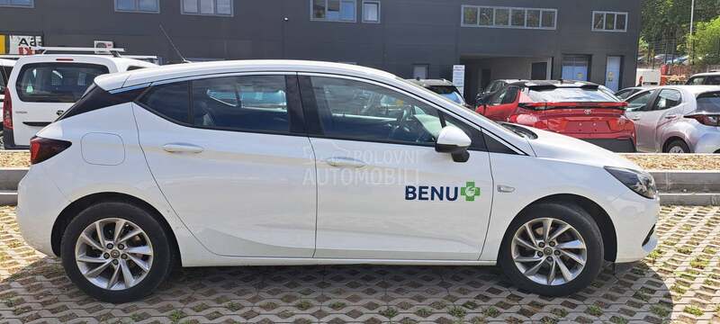 Opel Astra K ELEG. 1.2 110hp MT6