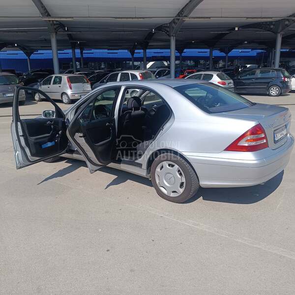 Mercedes Benz C 200 C 200