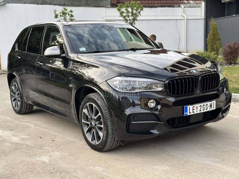 BMW X5 M50d