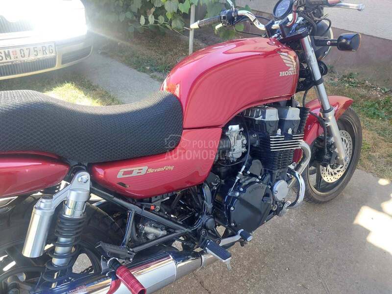 Honda CB 750 seven fifty