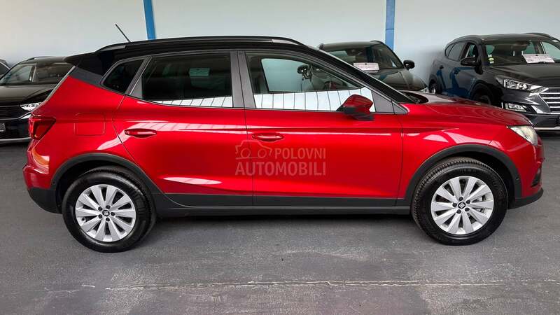 Seat Arona STYLE BI-COLOR PILOT