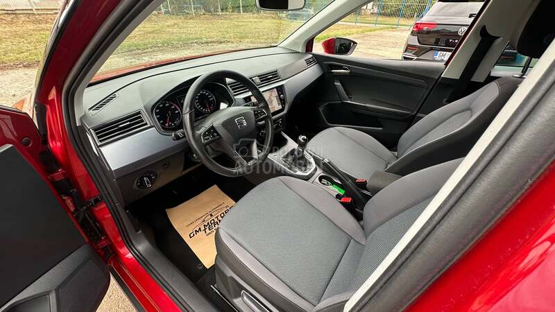 Seat Arona STYLE BI-COLOR PILOT