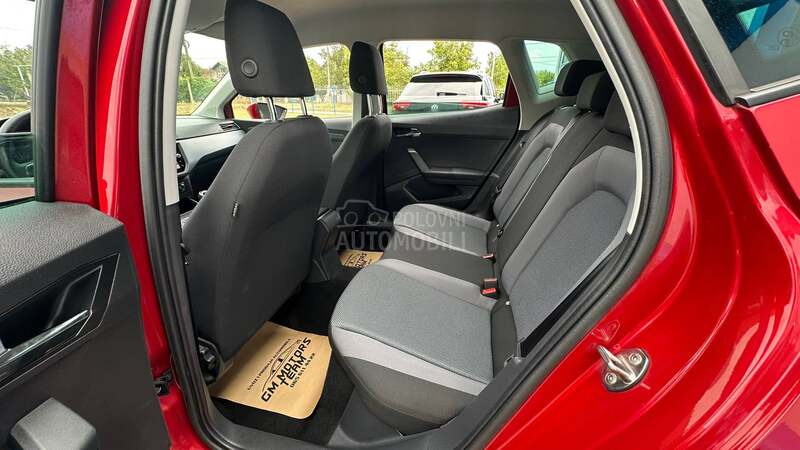 Seat Arona STYLE BI-COLOR PILOT