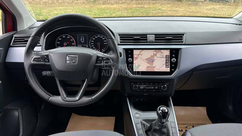 Seat Arona STYLE BI-COLOR PILOT