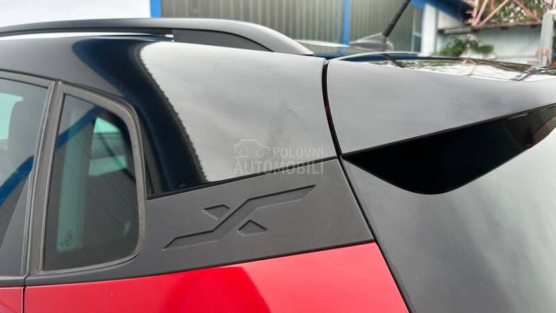 Seat Arona STYLE BI-COLOR PILOT