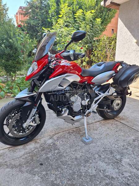 MV Agusta stradale KAO NOV