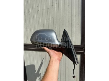 Desni retrovizor za Audi A4 od 2008. do 2015. god.