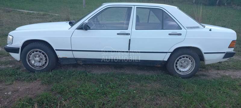 Mercedes Benz 190 
