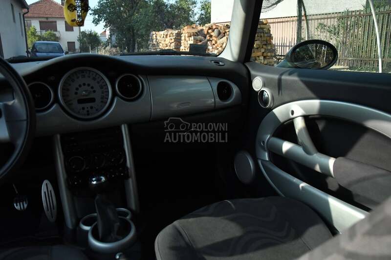 MINI One 1.6