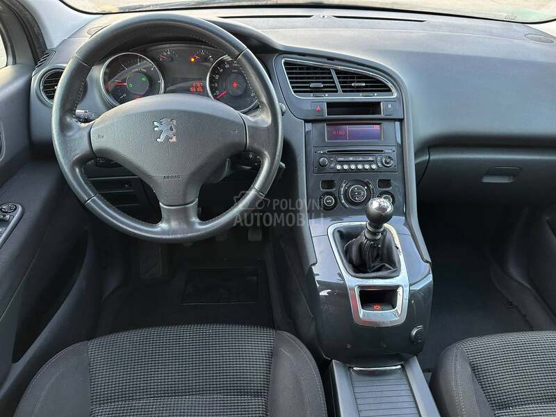 Peugeot 5008 1.6 E-HDI ACTIVE