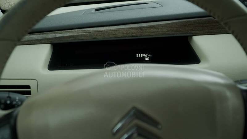 Citroen C6 2.2