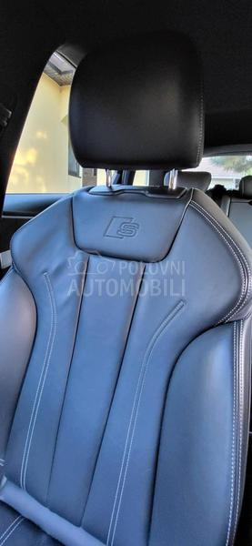 Audi A4 190 quattro S line