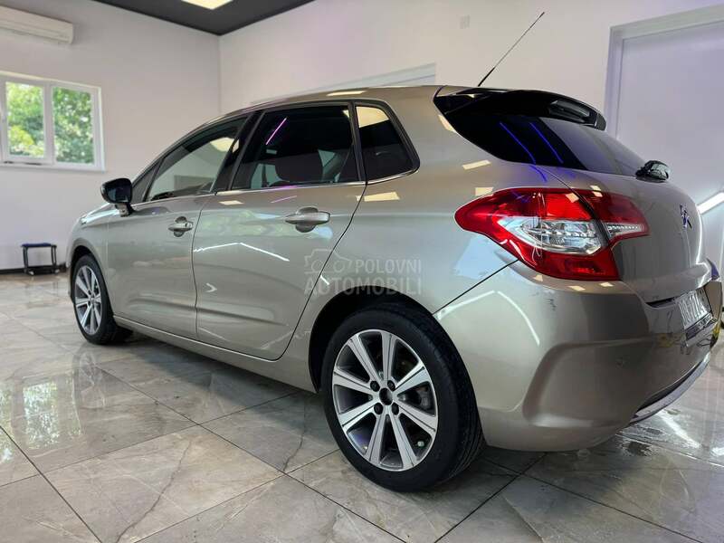 Citroen C4 