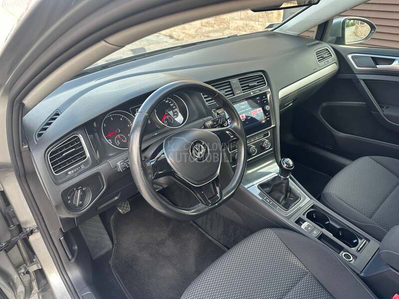 Volkswagen Golf 7 reinstail