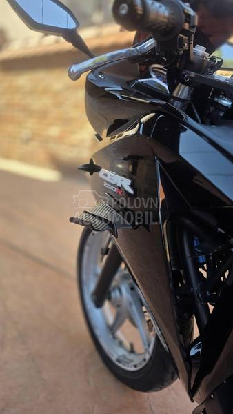 Honda cbr 250r