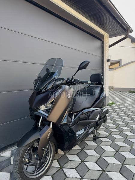 Yamaha XMax 125 Tech Max
