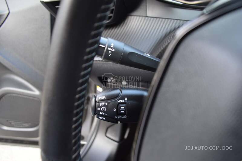 Peugeot 2008 1.5 hdi Active