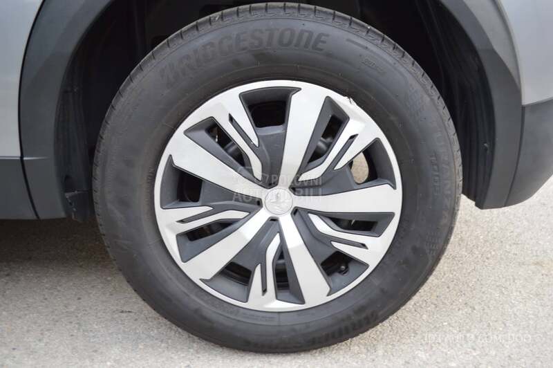 Peugeot 2008 1.5 hdi Active