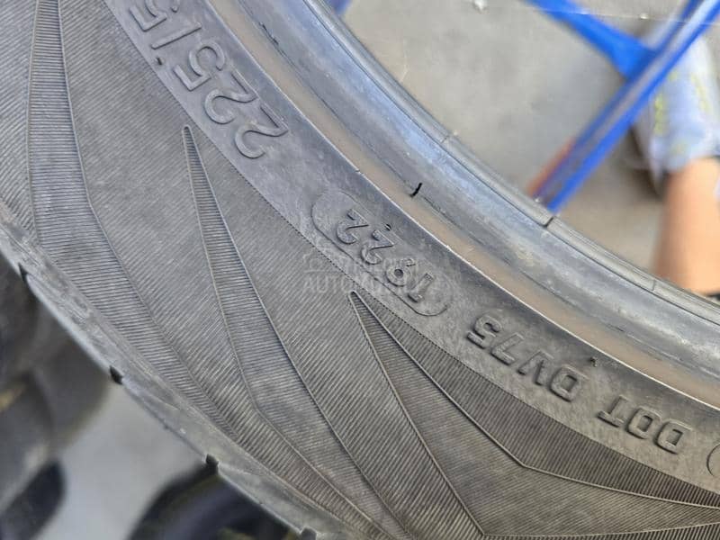 Vredestein 225/50 R18 Letnja