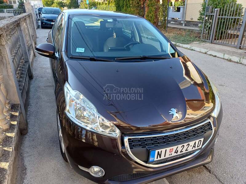 Peugeot 208 1.6 hdi