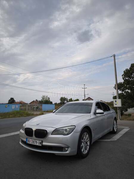 BMW 730 