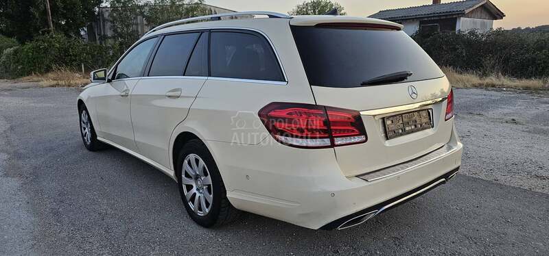 Mercedes Benz E 200 